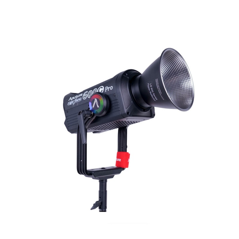 Aputure LS 600c Pro (Gold Mount)
