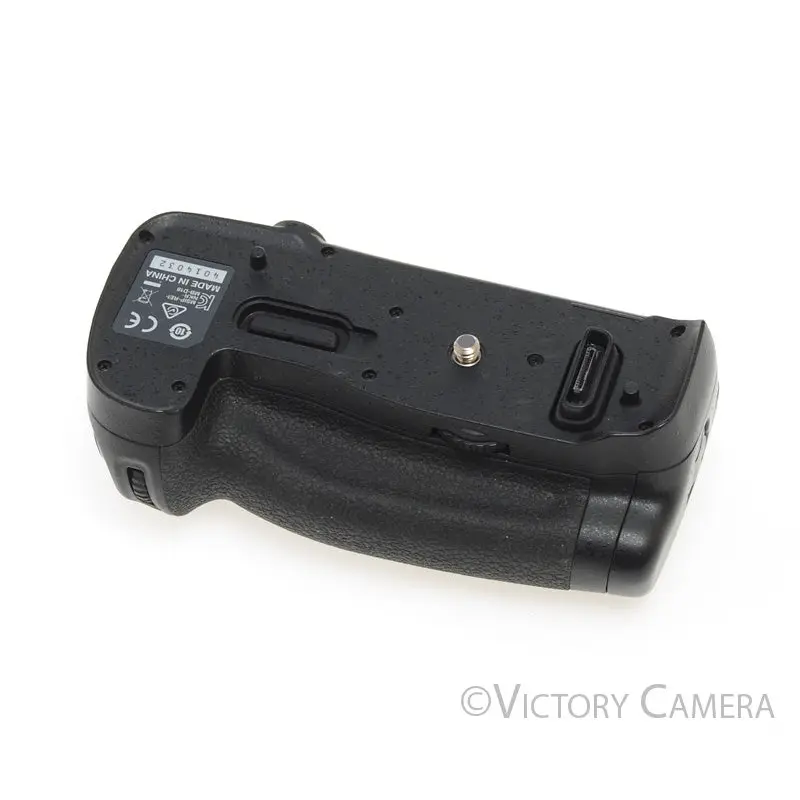 Nikon Genuine MB-D18 Battery Grip for D850 [EXC+]