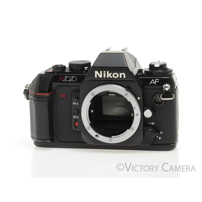 Nikon N2020 AF 35mm Film Camera Body -Clean- [EXC]