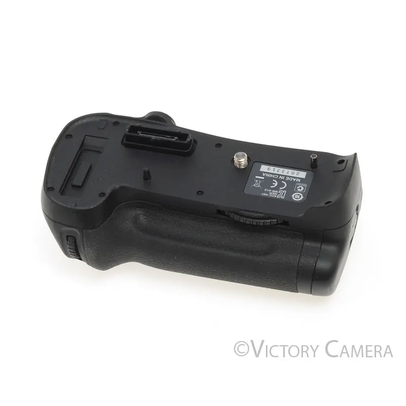 Nikon MB-D12 Battery Grip for D800/D800E/D810/D810A [MINT-]