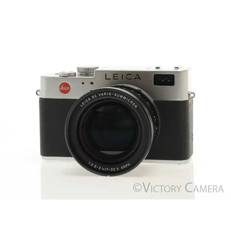 Leica Digilux 2 Chrome Digital w/ 28-90mm Vario-Summicron Lens [EXC]