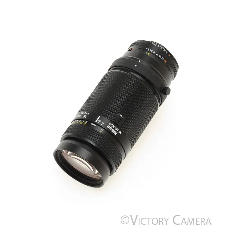 Nikon AF Nikkor 75-300mm f4.5-5.6 Telephoto Zoom Lens w/ Tripod Foot [EXC+]