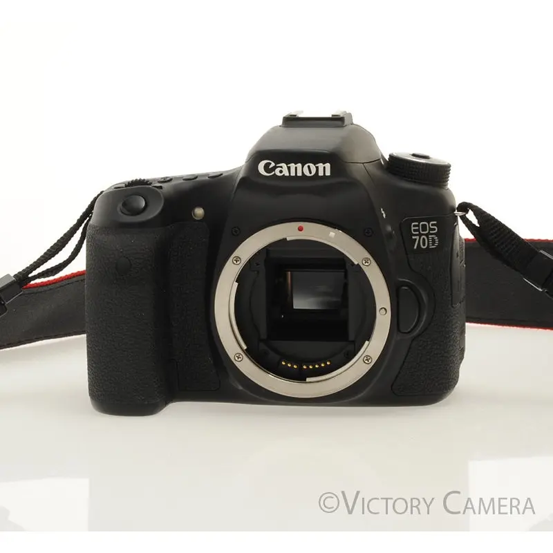 Canon EOS 70D 20.2MP Digital SLR Camera Body w/ Charger [MINT-]