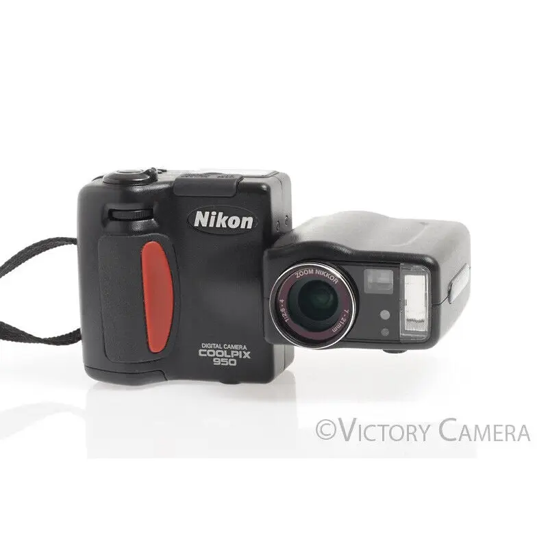 Nikon CoolPix 950 2.1MP Rotating Digital Camera -System Error- [AS-IS]