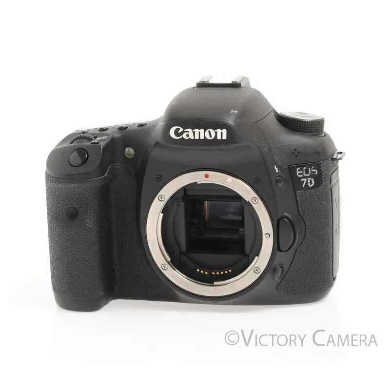 Canon EOS 7D 18MP Digital SLR Body & Charger -Light Wear- [EXC-]
