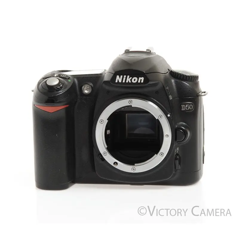 Nikon D50 6.1MP Digital SLR Camera w/ Battery & Charger (~53600 Shots) [EXC+]