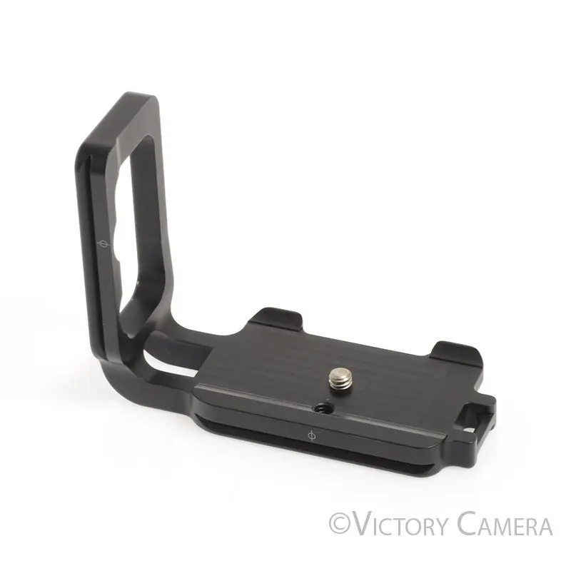Really Right Stuff RRS BD-200L L Bracket for Nikon D200 [EXC]