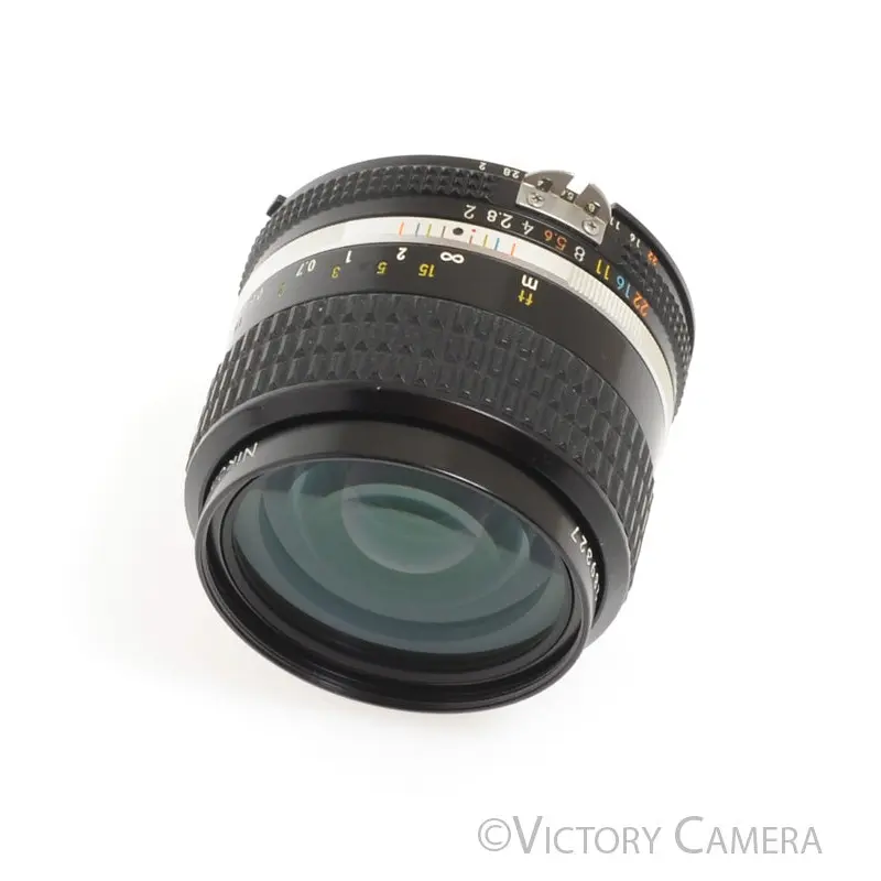 Nikon Nikkor 35mm f2.0 AI-S Manual Focus Wide Angle Lens [EXC+]