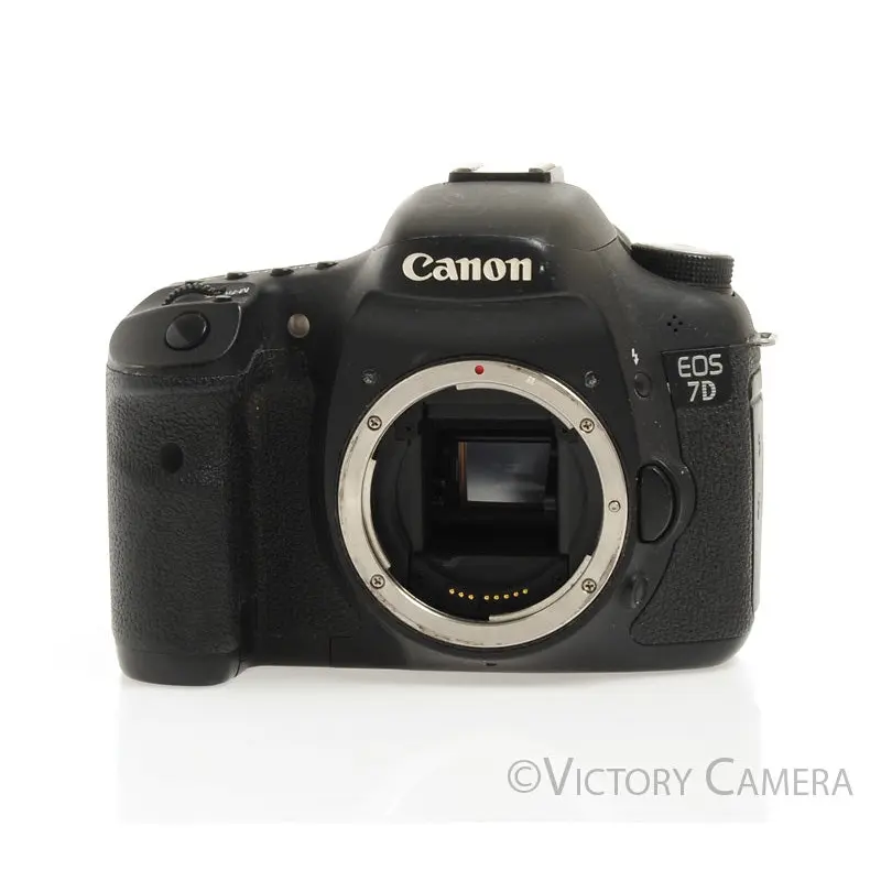 Canon EOS 7D 18MP Digital SLR Camera Body & Charger [GOOD]