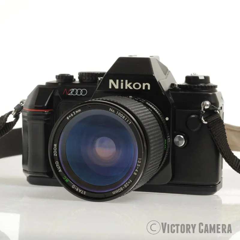 Nikon N2000 35mm Film Camera w/ 28-80mm Zoom Lens [EXC]