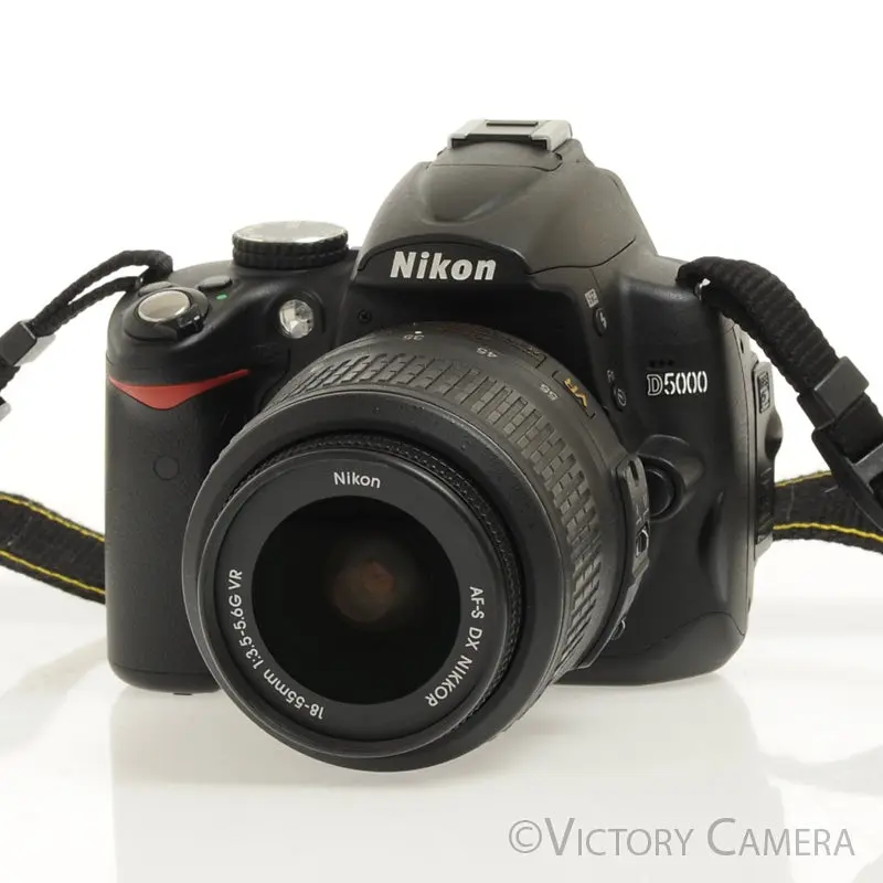 Nikon D5000 12.3MP Digital SLR Camera Body w/ 18-55mm Lens ~4700 Shots [MINT-]