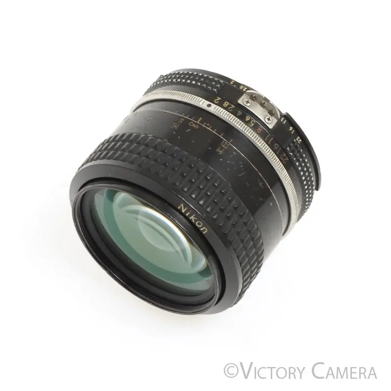 Nikon Nikkor 35mm f2.0 AI Manual Focus Lens -Clean Glass- [EXC-]