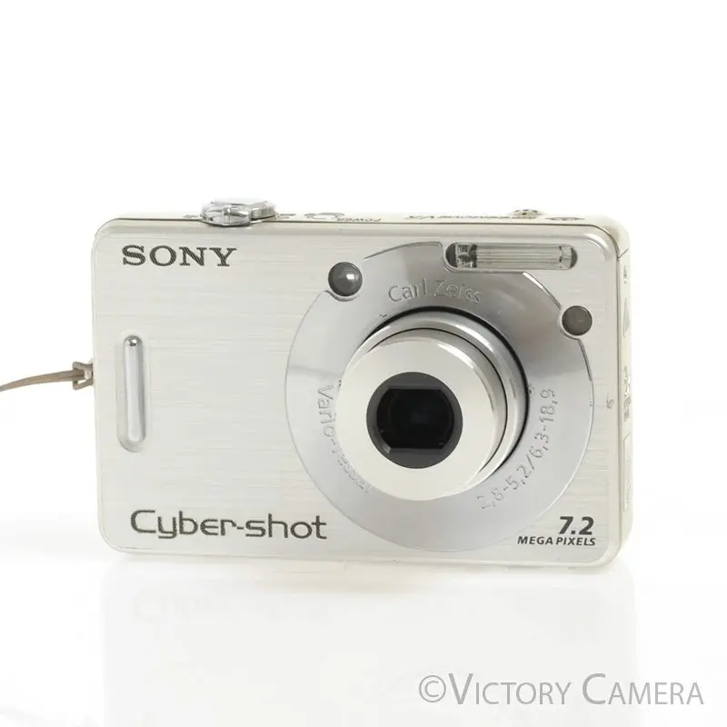 Sony Cyber-Shot DSC-W70 7.2MP Digital Point & Shoot Camera [EXC+]