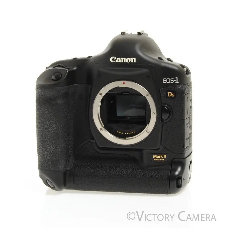 Canon EOS 1Ds Mark II (2) 16.7MP Digital SLR Body 2 Batteries Charger [EXC+]