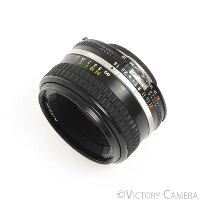 Nikon Nikkor 50mm F1.8 AI-S Manual Lens III (Long Version) [MINT]