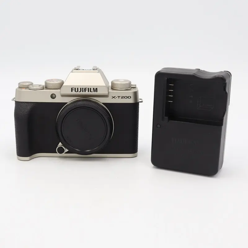 FUJIFILM X-T200 Camera Body (Champagne Gold) *USED*