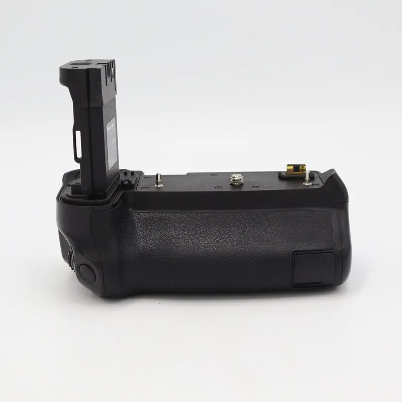 Newmowa Battery Grip for Canon EOS R *USED*