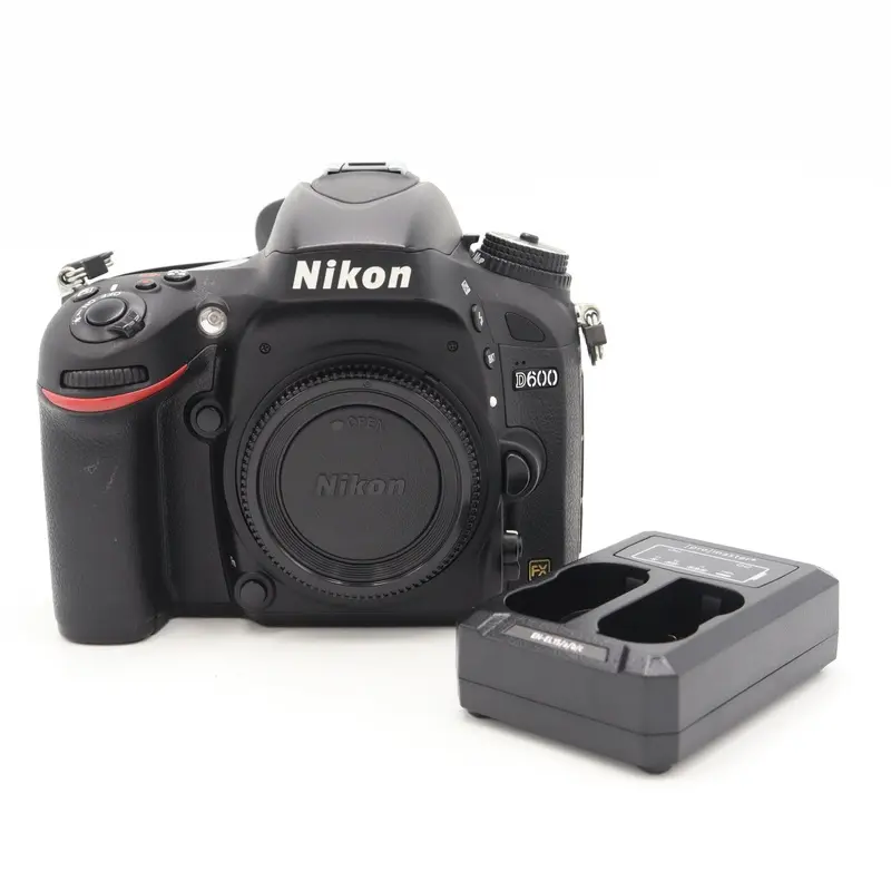 Nikon D600 DSLR Camera (Body Only) *USED*