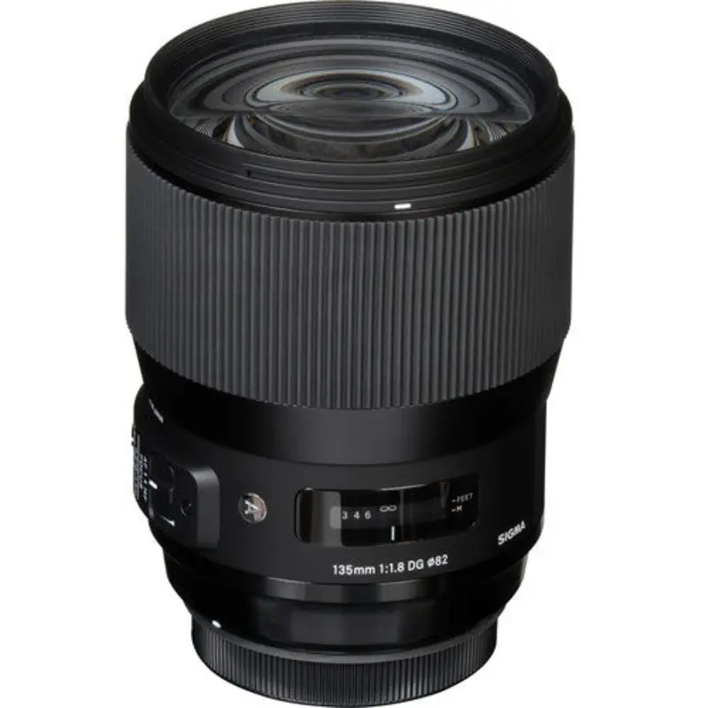 Sigma 135mm f/1.8 Art DG HSM Lens for Sony E