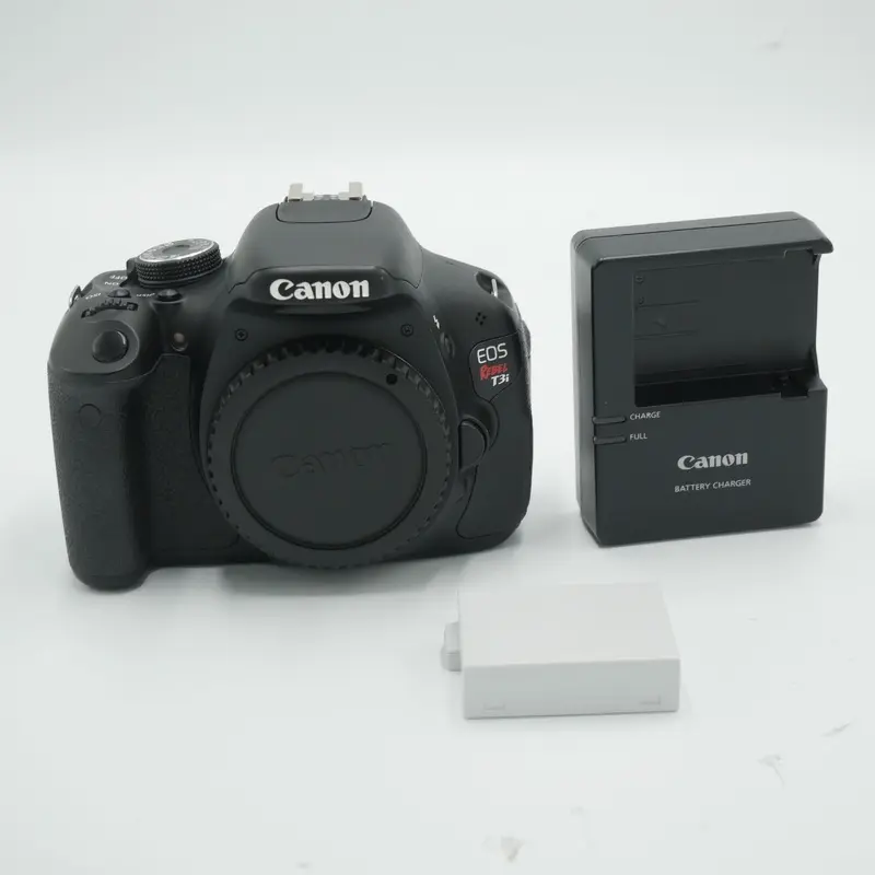 Canon EOS Rebel T3i DSLR Camera (Body Only) *USED*