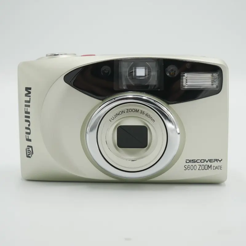Fujifilm Discovery S600 Zoom Date 35mm Point & Shoot Camera *USED*