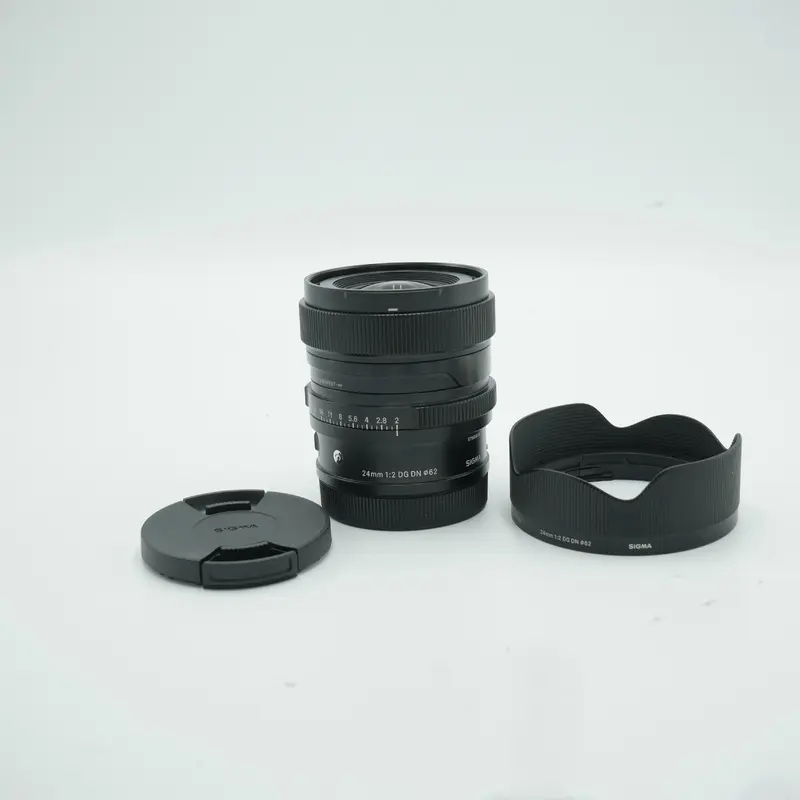 Sigma 24mm f/2 DG DN Contemporary Lens (L-Mount, Black) *USED*