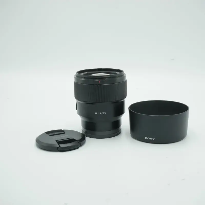 Sony FE 85mm f/1.8 Lens *USED*