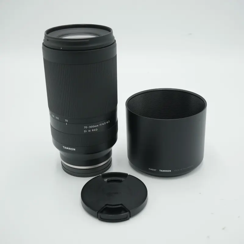 Tamron 70-300mm f/4.5-6.3 Di III RXD Lens for Sony E *USED*