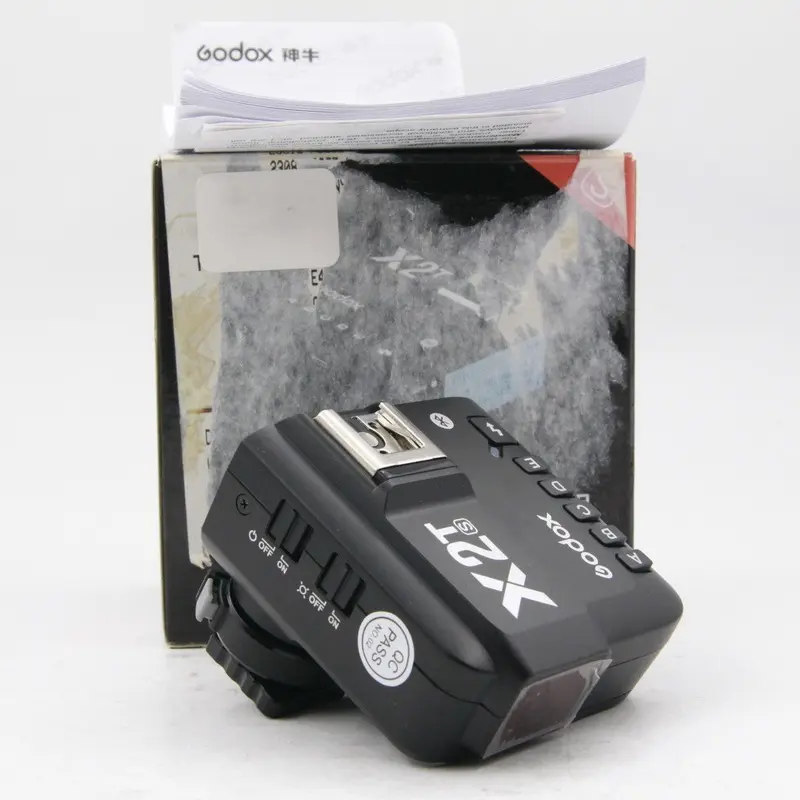 * AS IS * Godox X2 2.4 GHz TTL Wireless Flash Trigger for Sony