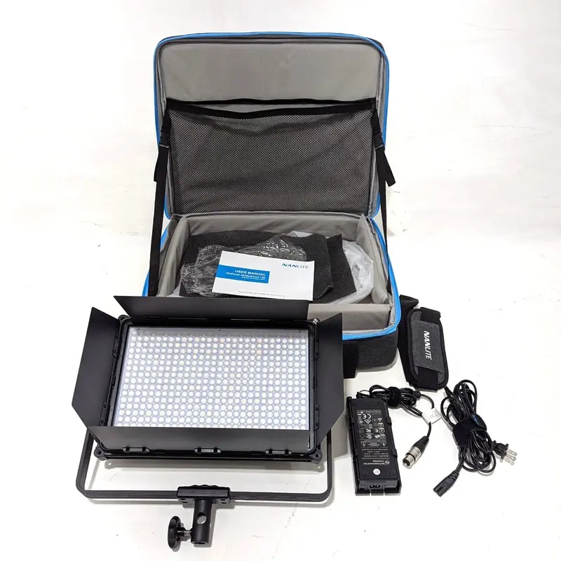 * DEMO * NanLite MixPanel 60 RGBWW LED Panel