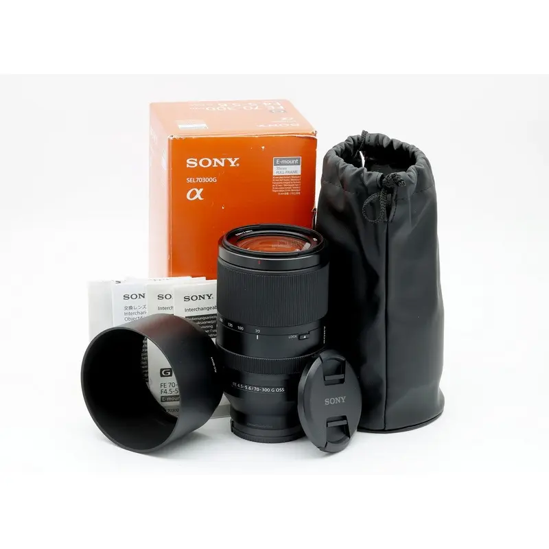 * OPEN BOX EXCELLENT* Sony FE 70-300mm f/4.5-5.6 G OSS Lens