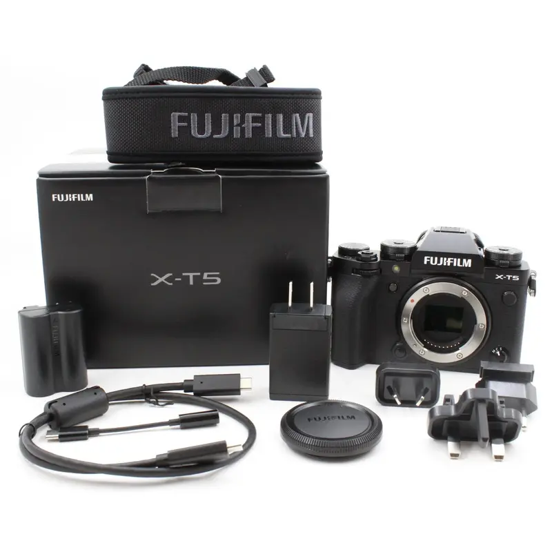 * OPEN BOX EXCELLENT * FUJIFILM X-T5 Mirrorless Camera (Black)