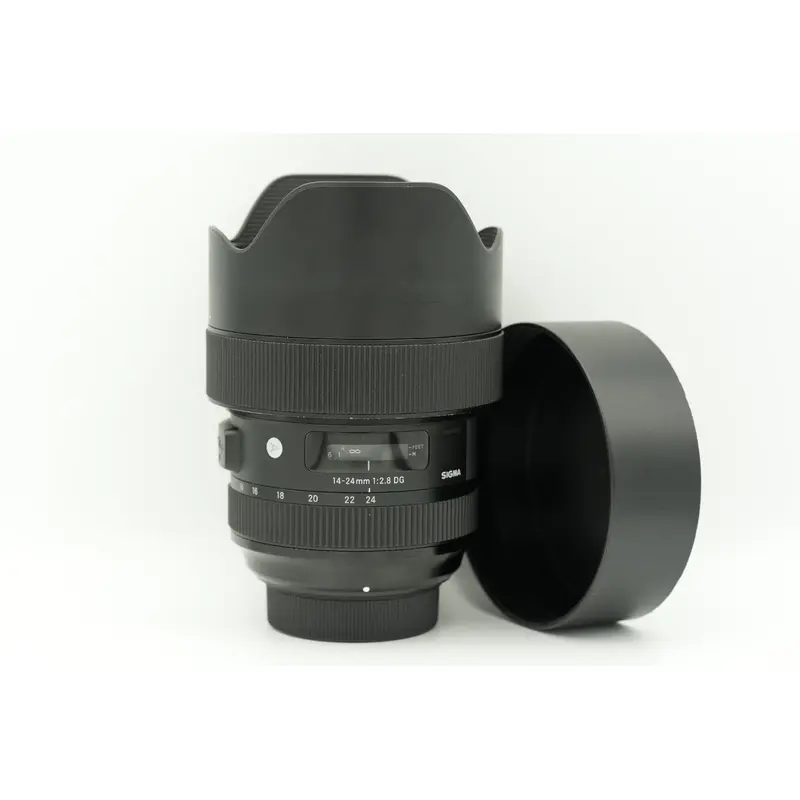 * AS IS * Sigma 14-24mm f/2.8 DG HSM Art Lens for Nikon