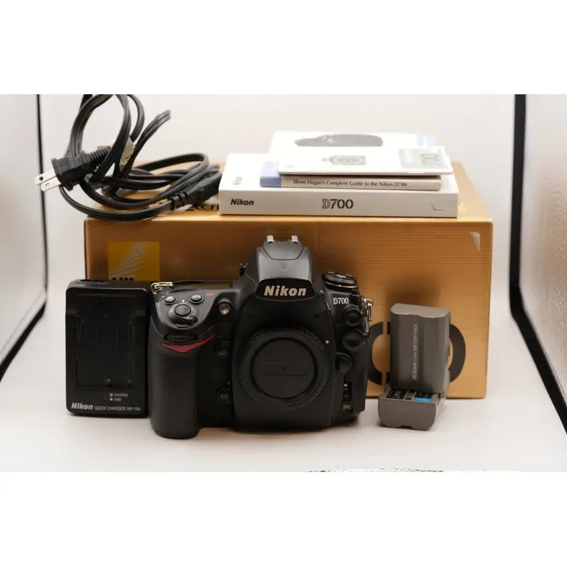 *AS IS* Nikon D700 DSLR Camera
