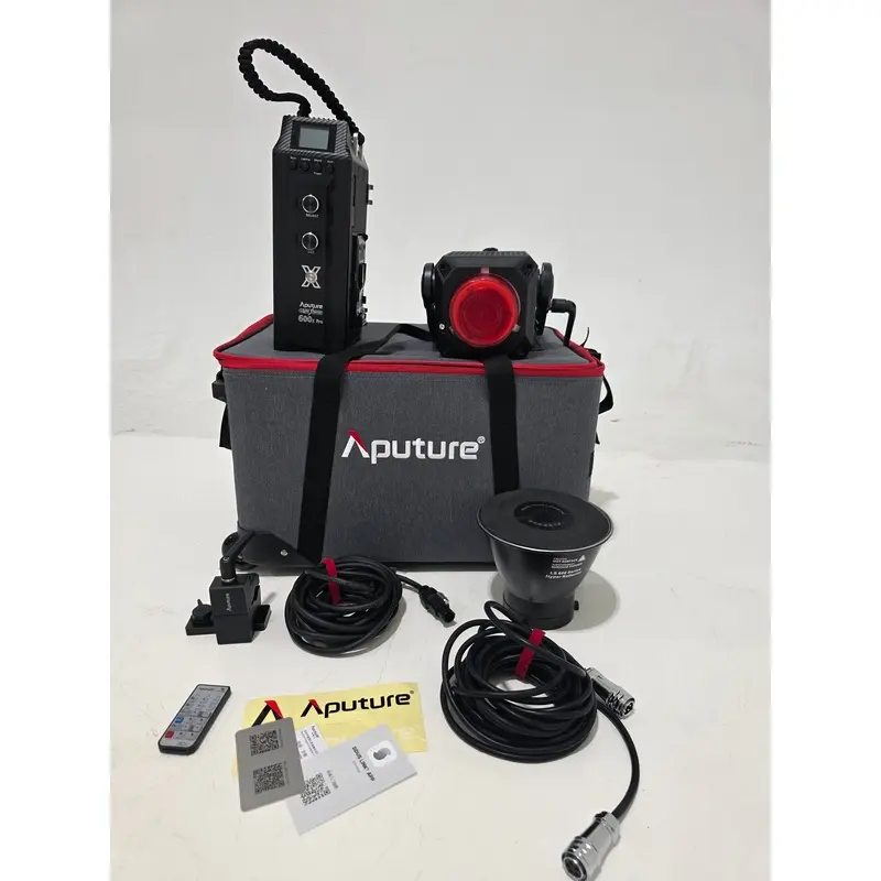 * OPEN BOX GOOD * Aputure LS 600x Pro Bi-Color LED Monolight (V-Mount)