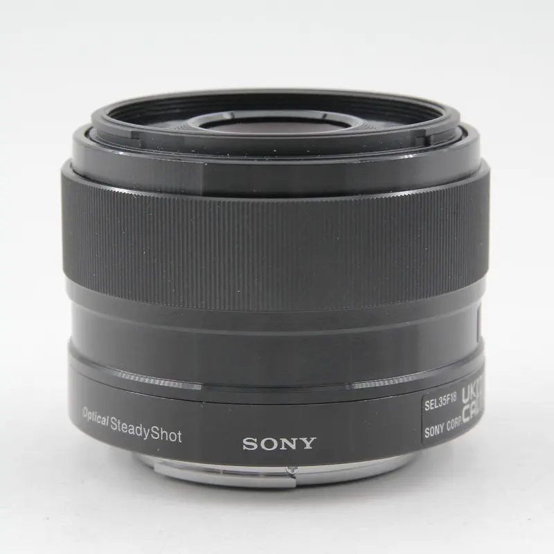 * OPEN BOX EXCELLENT * Sony E 35mm f/1.8 OSS Lens
