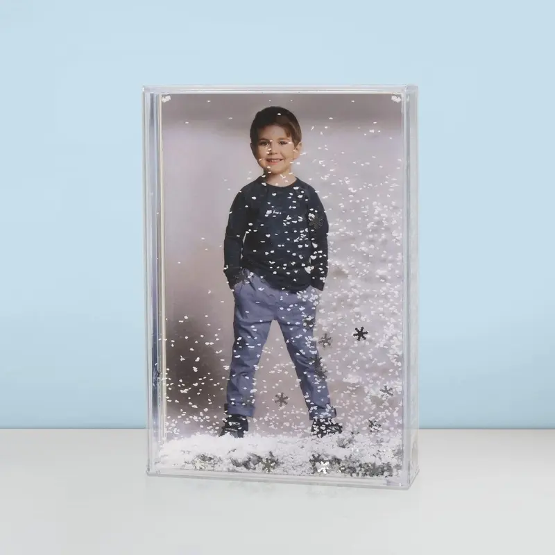 Neil Photo Snowflake Picture Frame 4X6 Snow globe style Floating Clear Plastic