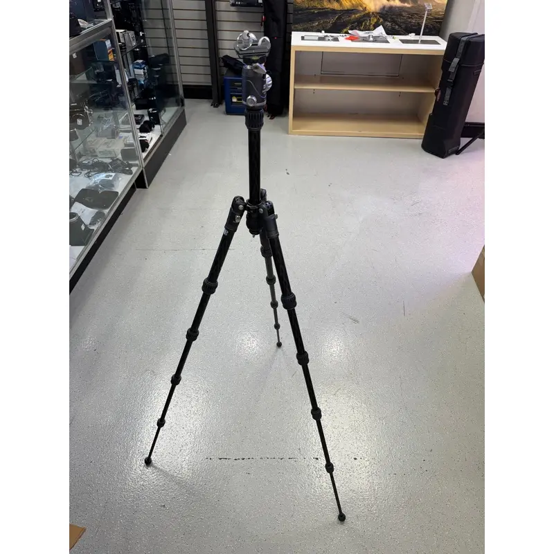 * DEMO * Benro Bat One Series Aluminum Travel Tripod with VX20 Ball Head (65.2")