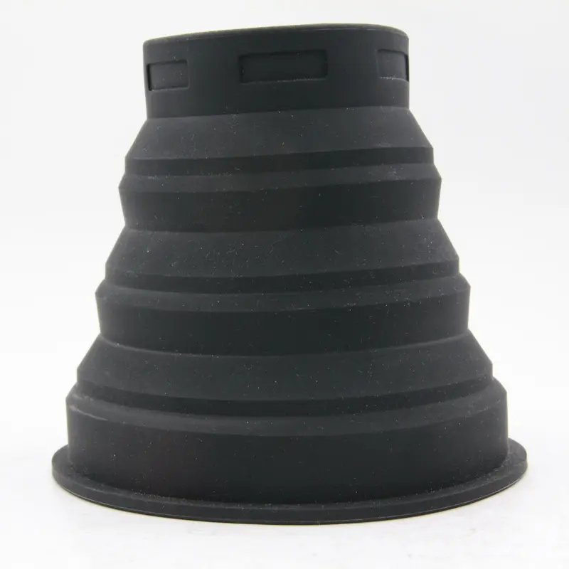 * USED * Rubber Universal Lens Hood