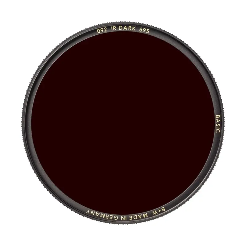 B+W 43mm IR Dark Red 092 Filter