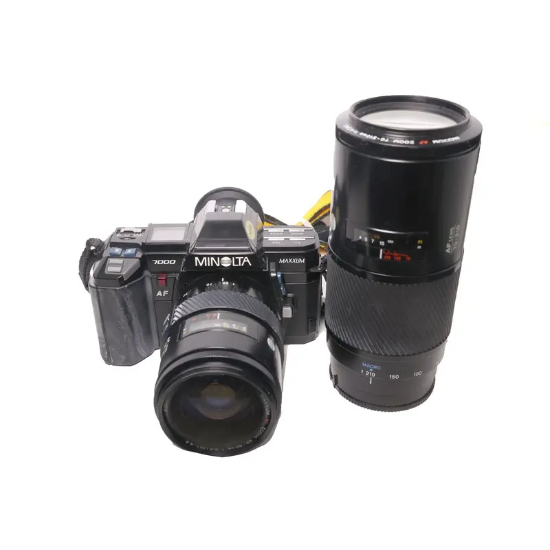 USED Minolta Maxxum 7000 w/ 28-85mm & 70-210mm AF lens