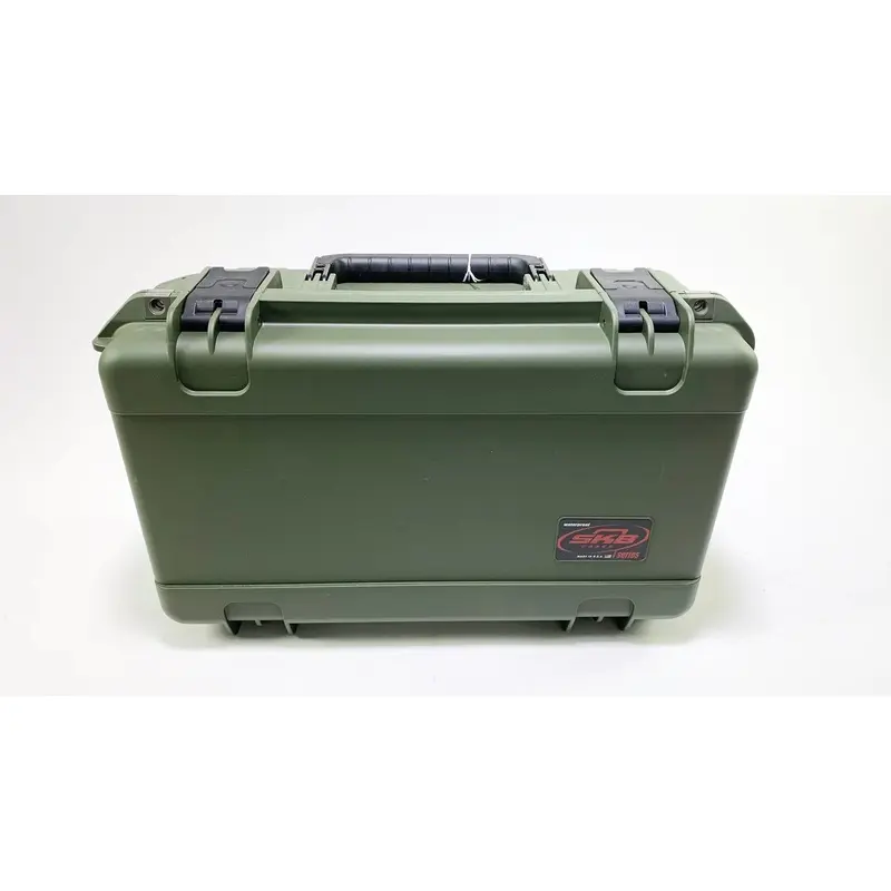 SKB iSeries 2011-7-7MT  2011-7 GREEN W/Think TANK DIV & LId ORG