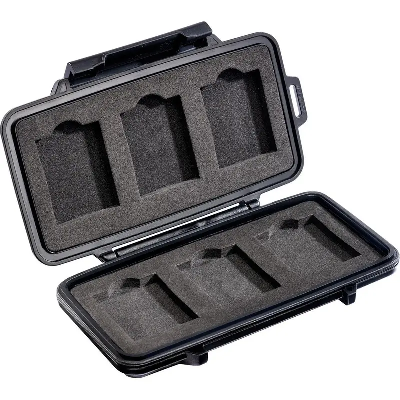 Pelican 0965 Memory Card Case for 6 CFexpress/XQD Memory Cards, Black