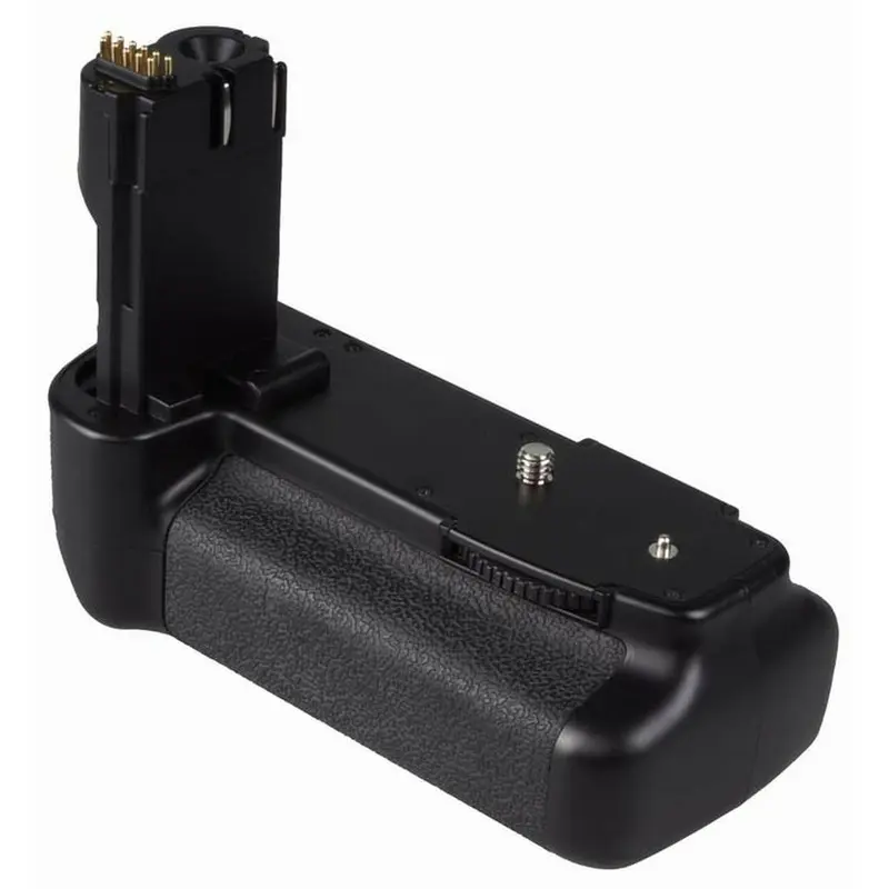 Promaster 3704 Battery Grip for 20D-50D