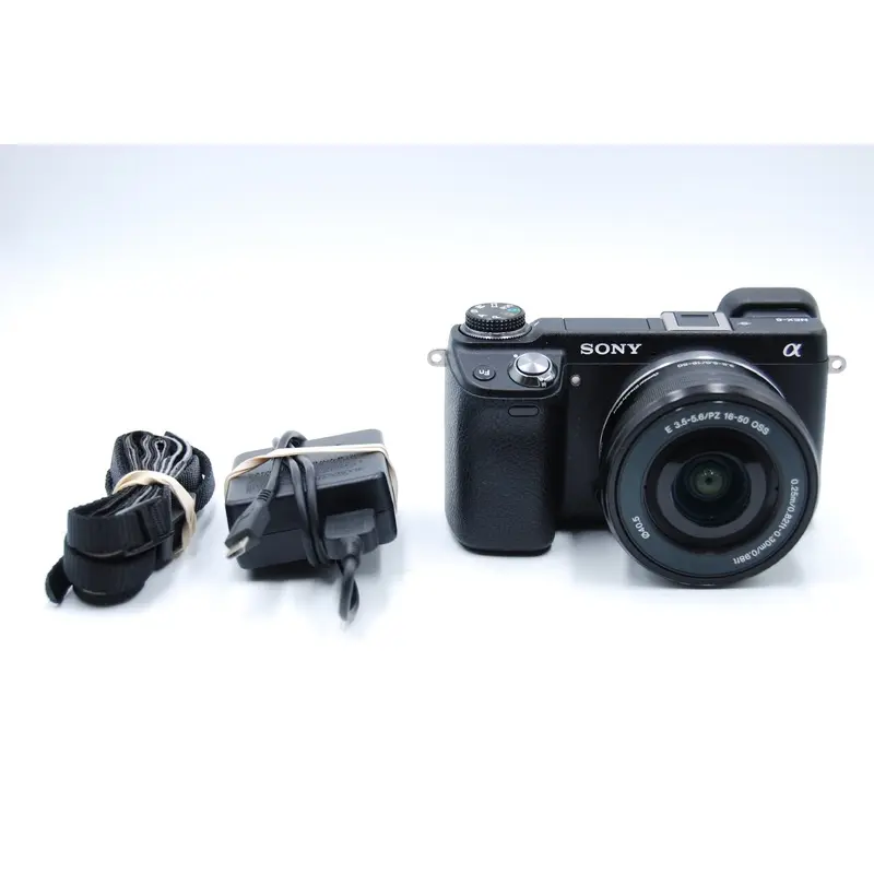 Used Sony NEX-6 w/ 16-50mm f/3.5-5.6 PZ OSS