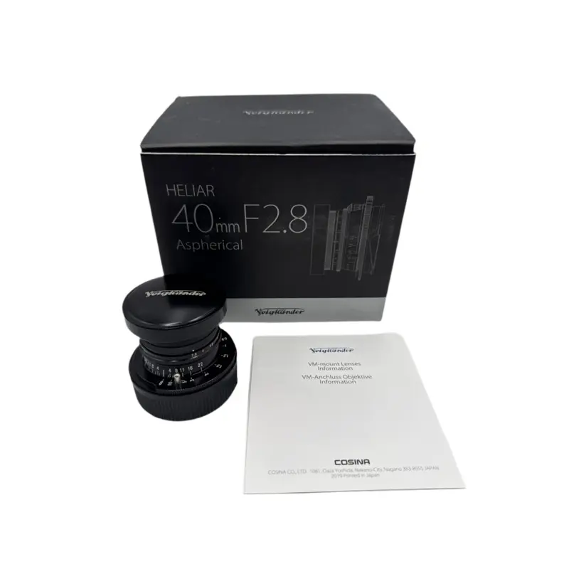 Voigtlander Heliar 40mm f/2.8 Aspherical Lens (Black)