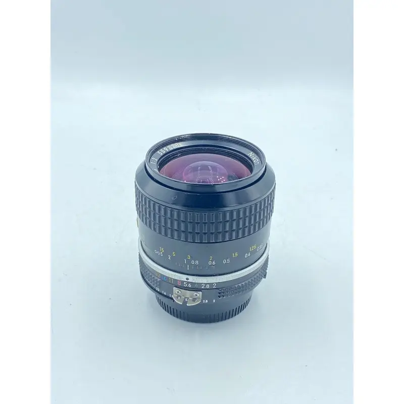 Used Nikon 28mm F2 AI MF Lens