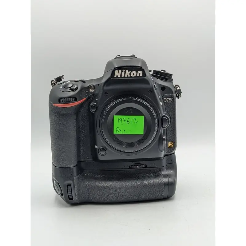 USED Nikon D750 with Nikon MB-D16 Battery Grip