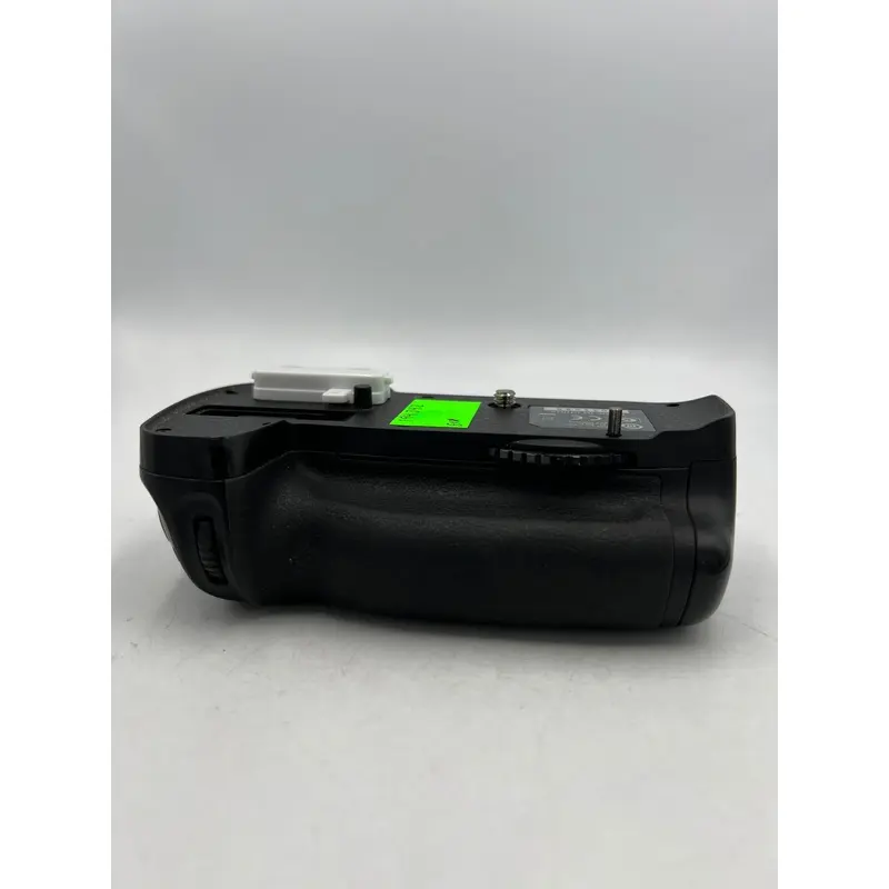 USED Nikon MB-D14 Battery Pack for D600