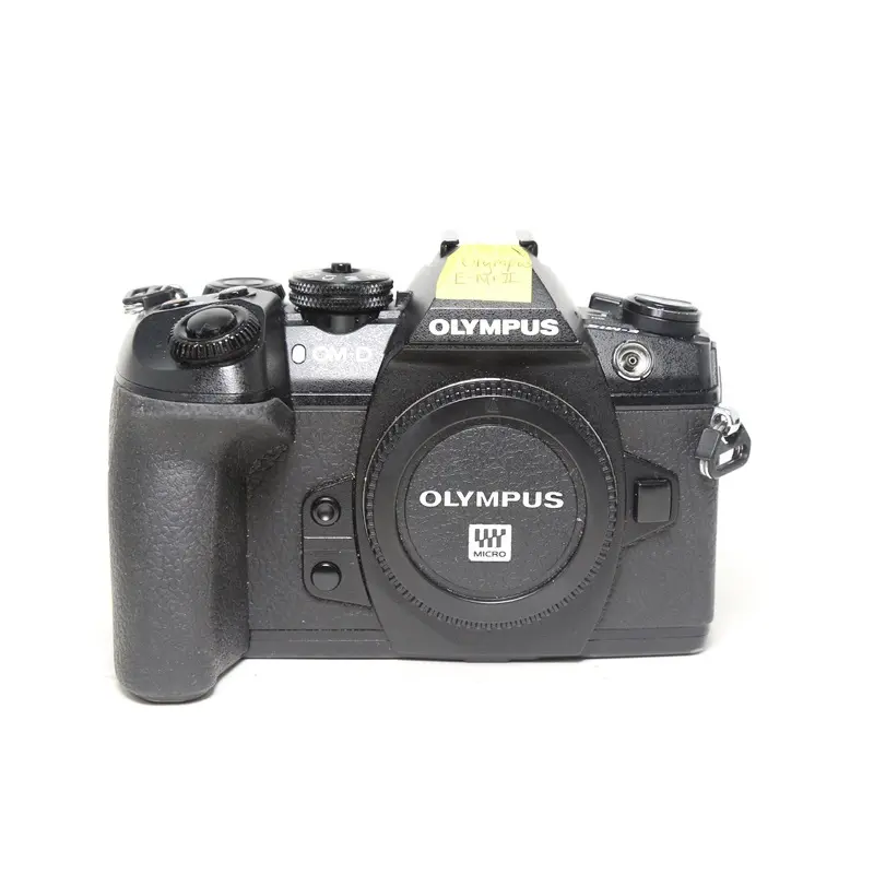 Olympus OM-D E-M1 Mark II Black  (Body Only)